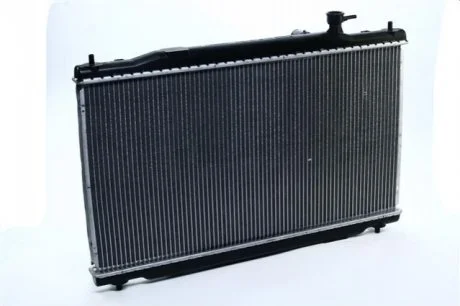 Радиатор охлаждения HONDA CR-V (RE) (06-) (пр-во Nissens) NISSENS 681372