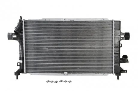 Радиатор охлаждения OPEL ASTRA H (04-) 1.3-1.9CDTi (пр-во Nissens) NISSENS 63029A