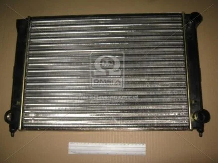 Радиатор охлаждения VW PASSAT B3 (88-) 1.6-1.8i (пр-во Nissens) NISSENS 651651