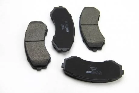 Тормозные колодки перед. Mitsubishi Grandis 04-11/Pajero 90- (sumitomo) GOODREM RM1235