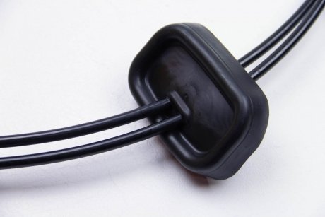 Трос куліси кпп Nissan Primastar/Opel Vivaro A/Renault Trafic II 1.9D/2.0D/2.5D 01- (1294/972x1215/927) GOODREM RM4339