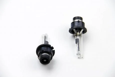 Автолампа D2R XENON 85V 35W P32D-3 6000K (2 шт) BOSMA 8481D
