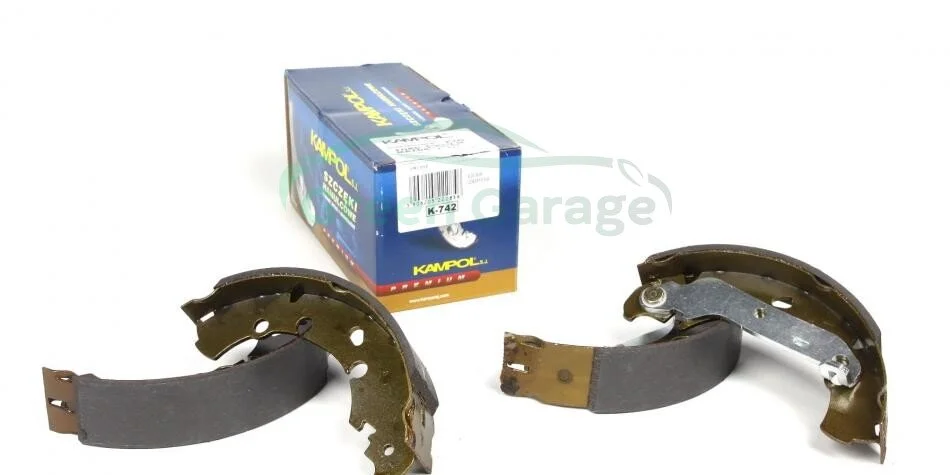 Колодки тормозные (задние) Ford Fiesta 95-/Fusion 02- (203x37) KAMPOL K742 (фото 1)