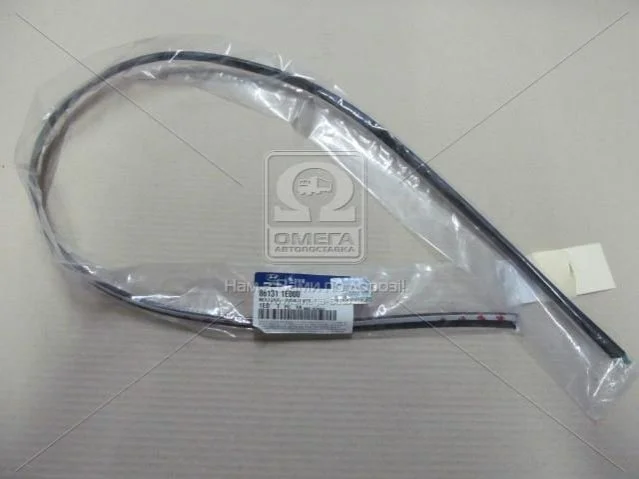 Молдінг скла лобового верхній Hyundai Accent/verna 06- (вир-во Mobis) Hyundai/Kia/Mobis 861311E000 (фото 1)