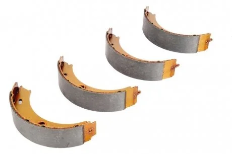 Колодка торм. барабан. MB SPRINTER, LT28-46 задн. (пр-во) LPR 07970