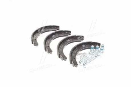 Колодка торм. барабан. FORD SCORPIO, MB 190 (W201), A-CLASS W168 задн. (пр-во) TRW GS8208