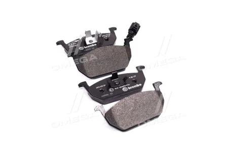 Колодка торм. диск. SKODA OCTAVIA (5E3)(5E5) (11/12-); VW GOLF VII (11/12-) передн. (пр-во) BREMBO P85137