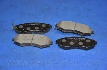 Комплект гальмівних колодок з 4 шт. дисків PARTS-MALL PKD005 (фото 1)