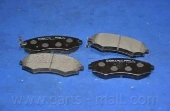 Комплект гальмівних колодок з 4 шт. дисків PARTS-MALL PKD005