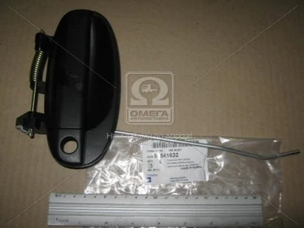Ручка дверей нар. chevrolet aveo т-200 пер. прав. GM 96541632