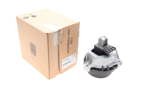 Опора двигуна права BMW 22116860464