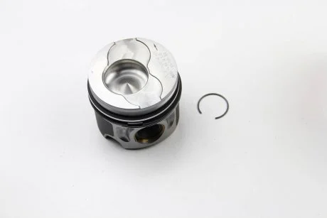 Поршень з кільцями VAG 80.00 1.9TDI AXC/AXB/ASZ/ARL T5 03- (CYL 3-4) TRAPEZ (вир-во Nural) NURAL 8711490746