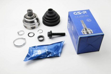 ШРКШ зовн. VW T4 1.8 90-92, 1.9D/2.0/2.4D/2.5 90- Ch.70-M-000001-70-R-136290, 1.9TD 92- Ch.70-P-032051-70-R-136290 A:38/F:33/X GSP 861003