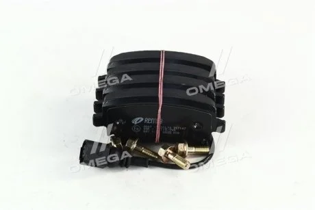 Колодка торм. диск. VW T5 (7HM), T5 (7HB, 7HJ) задн. (пр-во) REMSA 089711