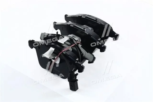 Колодка торм. диск. STANDARD AUDI A4 00-08, A6, PASSAT 00-05 передн. RIDER RD20676STD (фото 1)