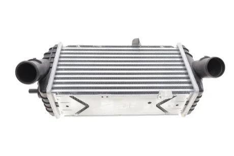 Інтеркулер HYUNDAI/KIA I20/I30/CEED 1,4CRDI/1,6CRDI 2012- NRF 30978