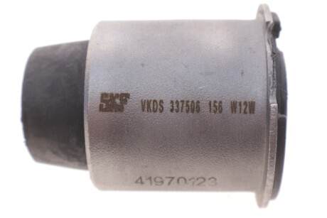 Сайлентблок важеля SKF VKDS337506