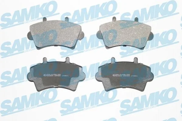 Колодки гальмівні передні 98-06 R16 (тип BOSCH) SAMKO 5SP884 (фото 1)