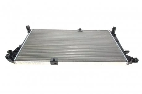 Радиатор охлаждения Trafic VI 2.5 DCi 08/06-(пр-во) Van Wezel 43002490