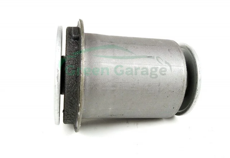 Сайлентблок переднего нижнего рычага Toyota Land Cruiser Prado 02-09 Lexus GX (пр-во Toyota) TOYOTA 4865560030 (фото 1)