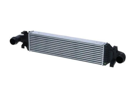 Інтеркулер MERCEDES W176/W246/C117/GLA 11- NRF 30958