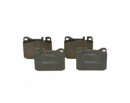 Гальмівні колодки, дискове гальмо (набір) BOSCH 0986463921