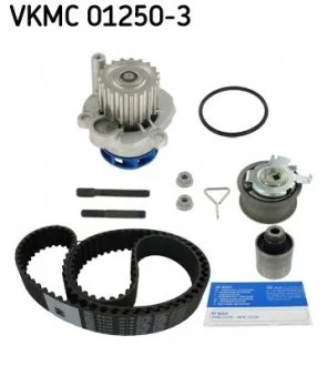 Комплект (ремінь+ролик+помпа) SKF VKMC012503