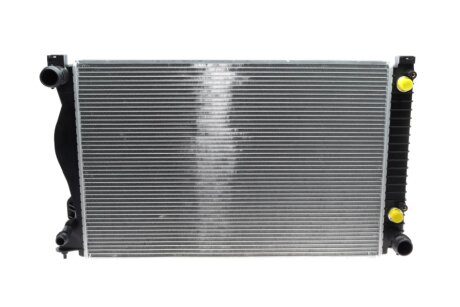 Радіатор 675 mm Audi A6 4F2 2.4-3.2 MAHLE / KNECHT CR789000S