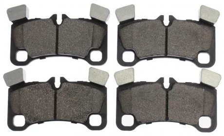 Колодки тормозные дисковые, к-кт. STARLINE BDS867
