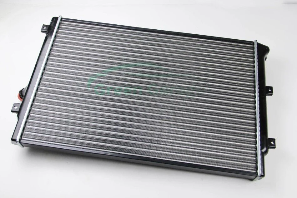Радіатор двигуна (АКПП/МКПП) THERMOTEC D7W035TT (фото 1)