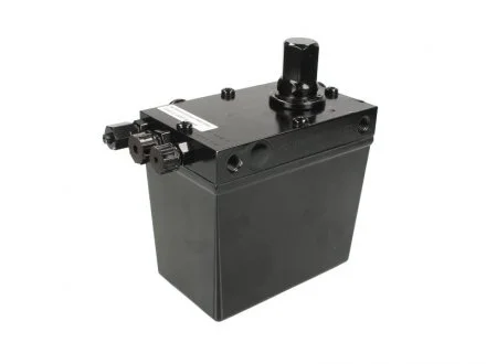 Опрокидывающий насос, кабина DT 123017