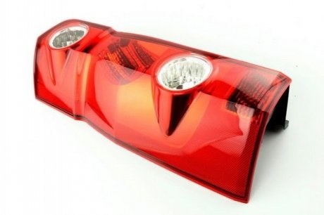 ФАРА ЗАД. VW CRAFTER 06> ЛЕВ FAST FT86457