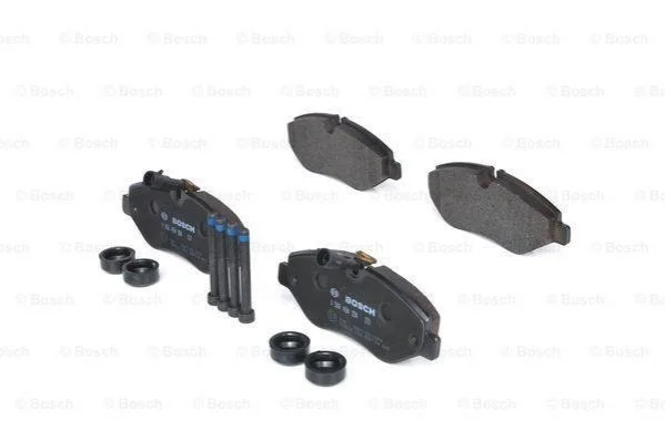 Гальмівні колодки, дискові BOSCH 0986494334 (фото 1)