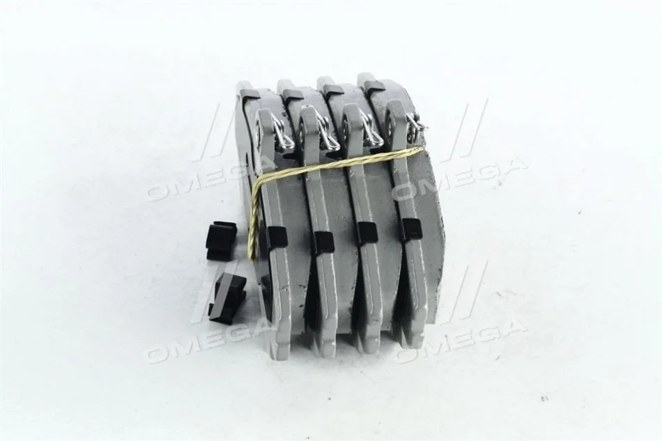 Колодки тормозные дисковые передние MITSUBISHI CARISMA (пр-во) ASHIKA 5005593 (фото 1)