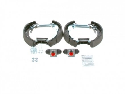 Гальмівні колодки (набір) BOSCH 0204114633