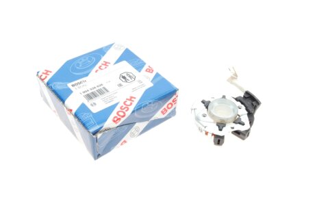 Кронштейн, угольная щетка BOSCH 1004336636
