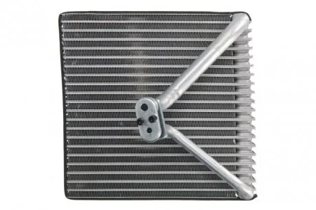 Випаровувач кондиціонера NISSENS 92250