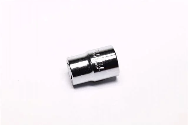 Головка торцева 1/2" 19мм 12-гранна TOPTUL BAEB1619 (фото 1)