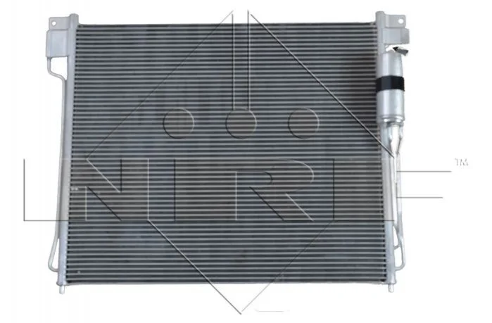 Конденсатор кондиционера NISSAN Navara 2.5D 05- (пр-во) NRF 35582 (фото 1)