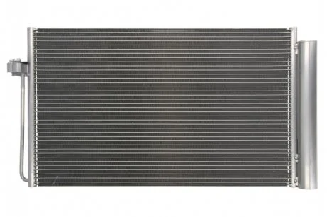 Радіатор кондиціонера THERMOTEC KTT110051