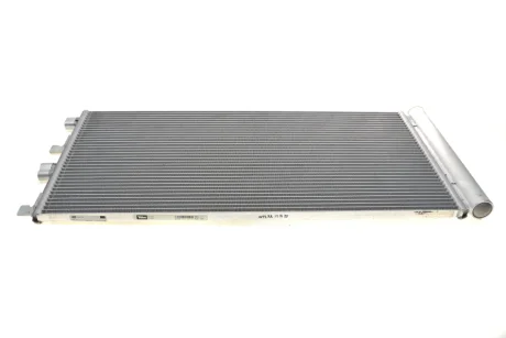 Радіатор кондиціонера VALEO 814178
