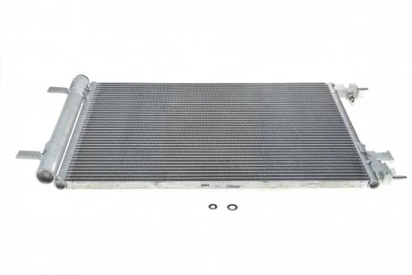Радіатор кондиціонера VALEO 814201