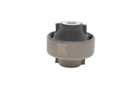 Tuleja NISSAN tyі SKF VKDS832002