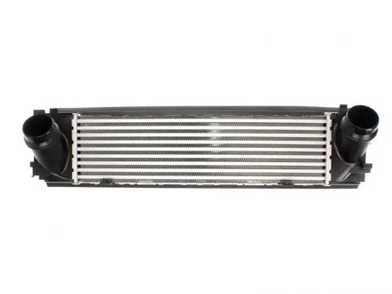 Інтеркулер VALEO 818263