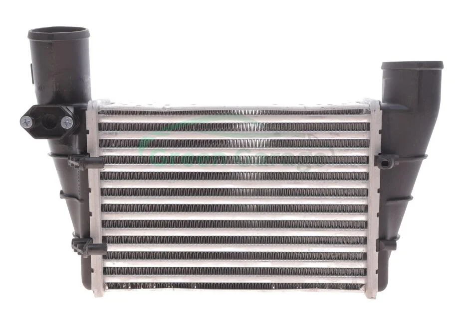 Інтеркулер VALEO 817625 (фото 1)