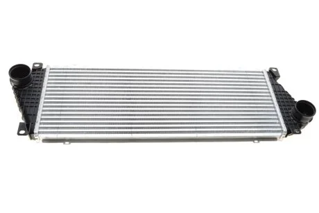Интеркулер MB SPRINTER 2.9TD 95-  Van Wezel 30004217