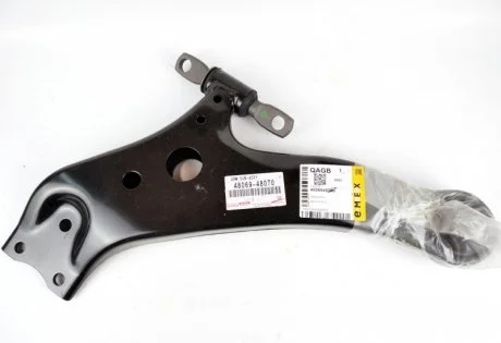 Важіль передній нижній L Toyota Highlander Venza Lexus RX 15- (вир-во Toyota) TOYOTA 4806948070