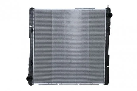 Радіатор NISSENS 672920
