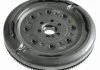 Двомасовий маховик (228мм) AUDI A3, TT SEAT IBIZA II, IBIZA III SKODA OCTAVIA I VW BORA, BORA I, GOLF IV, NEW BEETLE, POLO IV 1.8 12.96-12.10 SACHS 2294001033