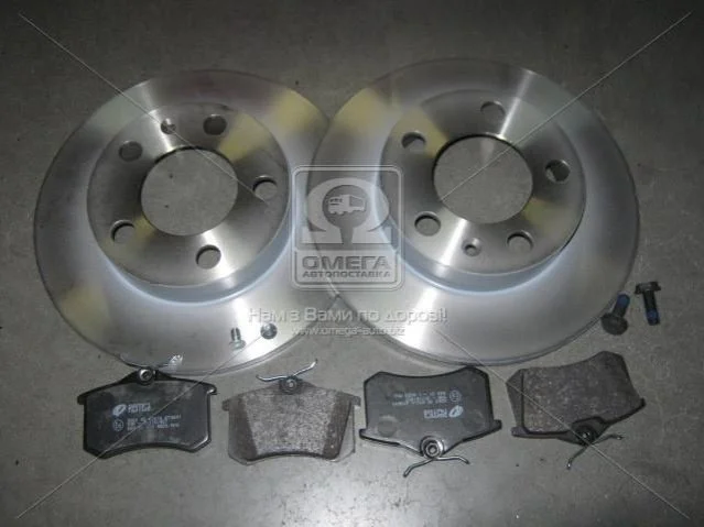 Комплект гальмівний задн. SEAT TOLEDO 02-,SKODA FABIA. OCTAVIA 97-, GOLF 97- (вир-во) REMSA 826301 (фото 1)